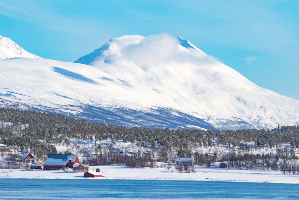 Winter,Landscape,Of,The,Norwegain,Sea,Near,Tromso,North,Of