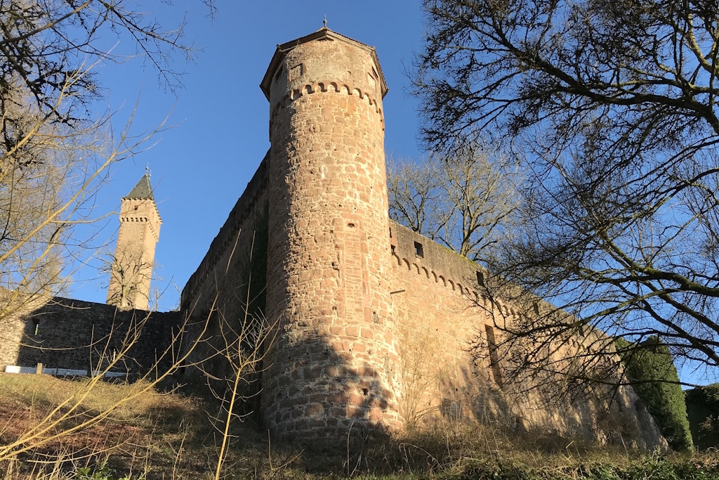 Gefängnisturm und Bergfried Burg Hirschhorn