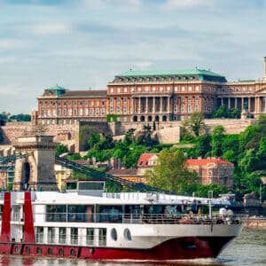 Rad_Schiff_Donau_Budapest_shst_2296496295_1920_800